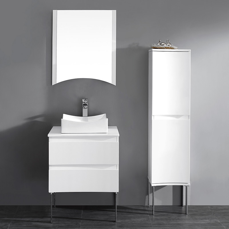 034-600 Cabinet & Vanity Set